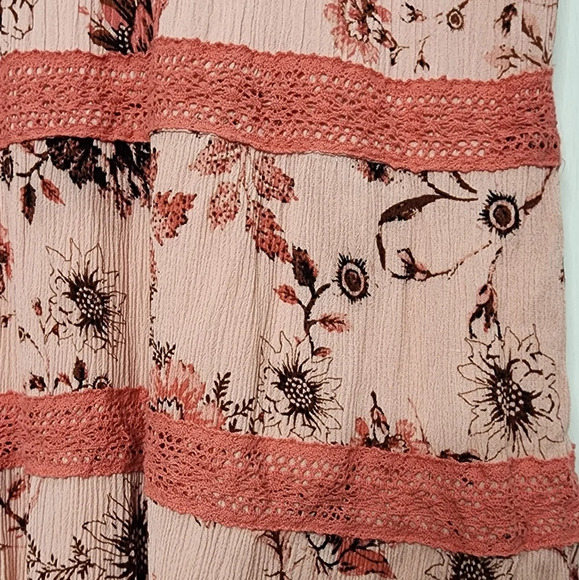 Maurices Pink Floral Lace Trim Baby doll Dress Size M - Picture 8 of 11